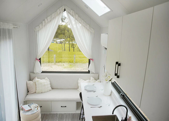 Los Angeles Emergency Trailer House On Wheels Luxury Movable House
