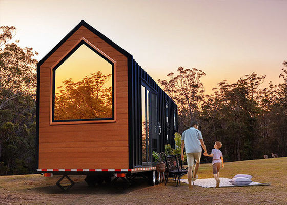 Λούξυ Glamping Προετοιμασμένα σπίτια Custom Tiny House On Wheels Για ξενοδοχεία / κάμπινγκ / ενοικίαση