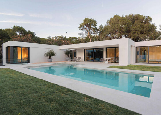 Μοναδικό οικογενειακό προκατασκευασμένο σπίτι με πισίνα και ελαφρύ σιδηροδρομικό κιτ