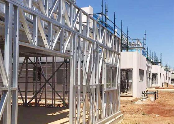 Φθηνό Prefab House Villa Ελαφρύ Χάλυβα Φρέμα Σπίτι Με PVC Στρίβοντας Παράθυρα