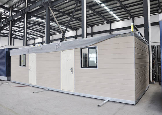Wooden Plastic Decorate Modular Homes , Prefabricated Bungalow Homes Building Permit