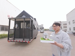 Μικρά σπίτια με τροχούς από κινητές ρίζες.